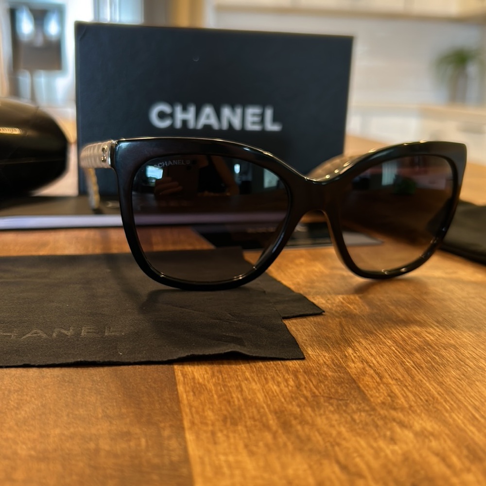 Chanel Sunglasses 5288Q - Picture 2 of 13